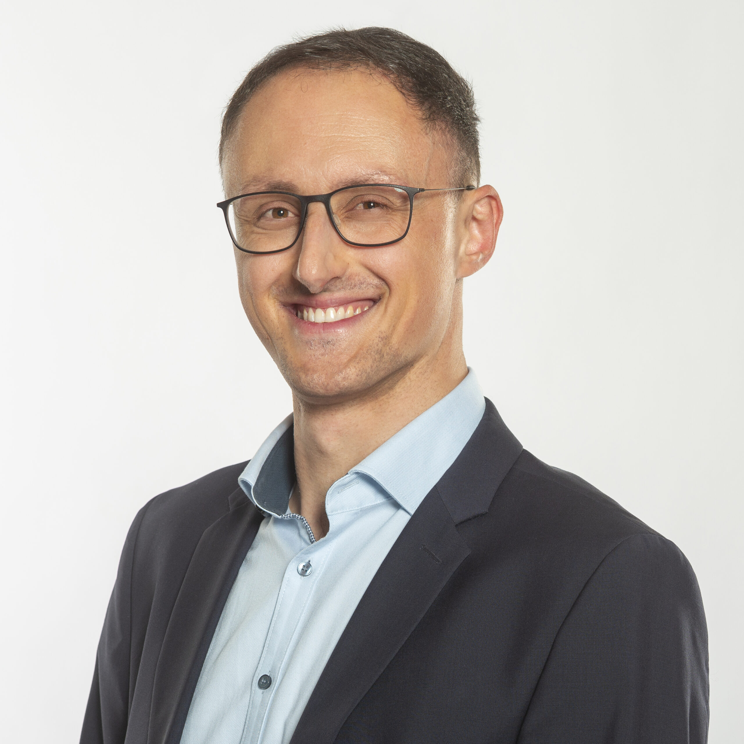 Portrait von Kenan Steidel